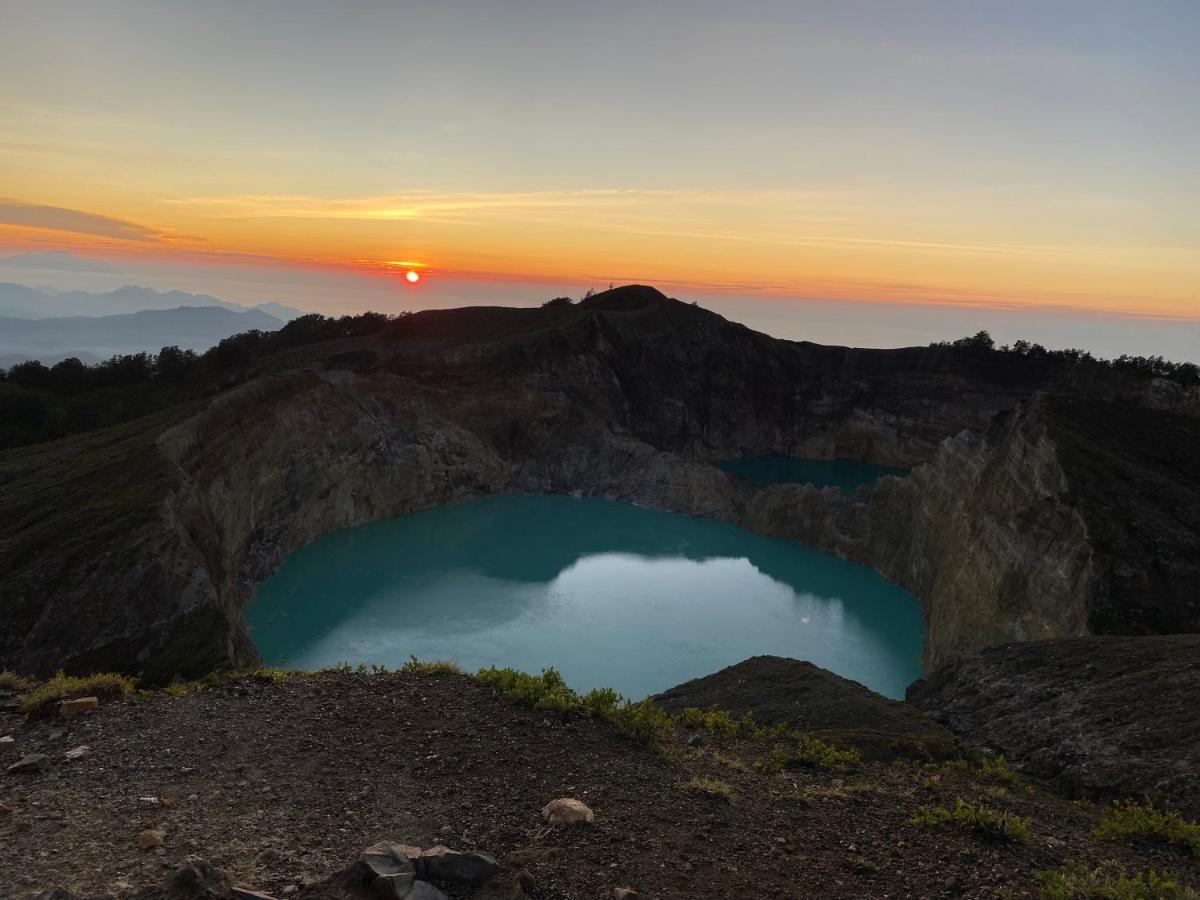 Mahoni Guest House Kelimutu Extérieur photo